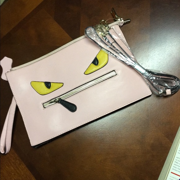 BNWT CLUTCH - Picture 5 of 8